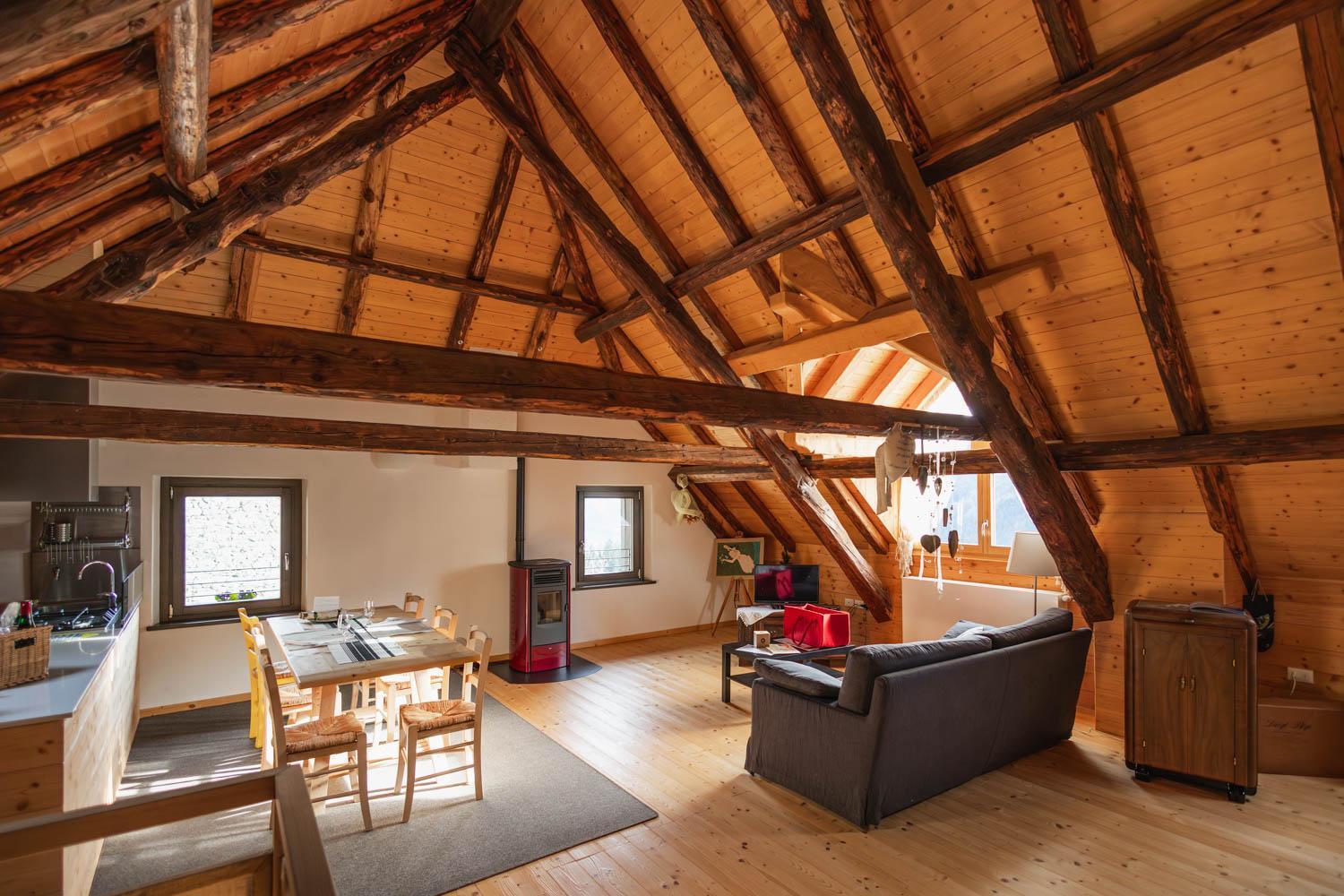 Albergo Diffuso Comeglians ภายนอก รูปภาพ