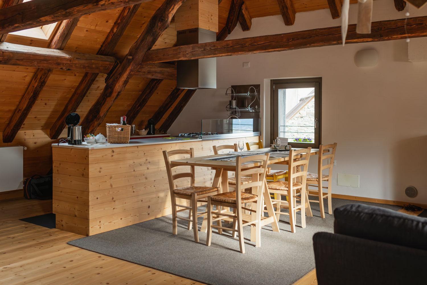Albergo Diffuso Comeglians ภายนอก รูปภาพ
