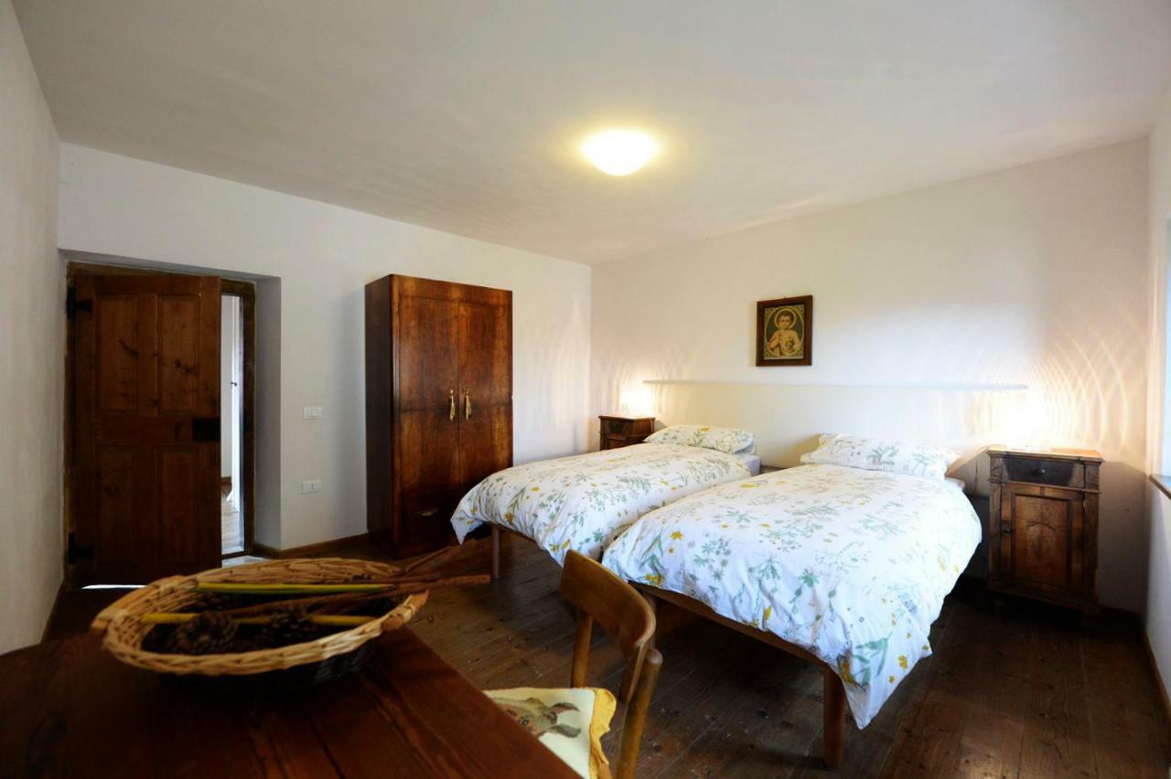 Albergo Diffuso Comeglians ภายนอก รูปภาพ